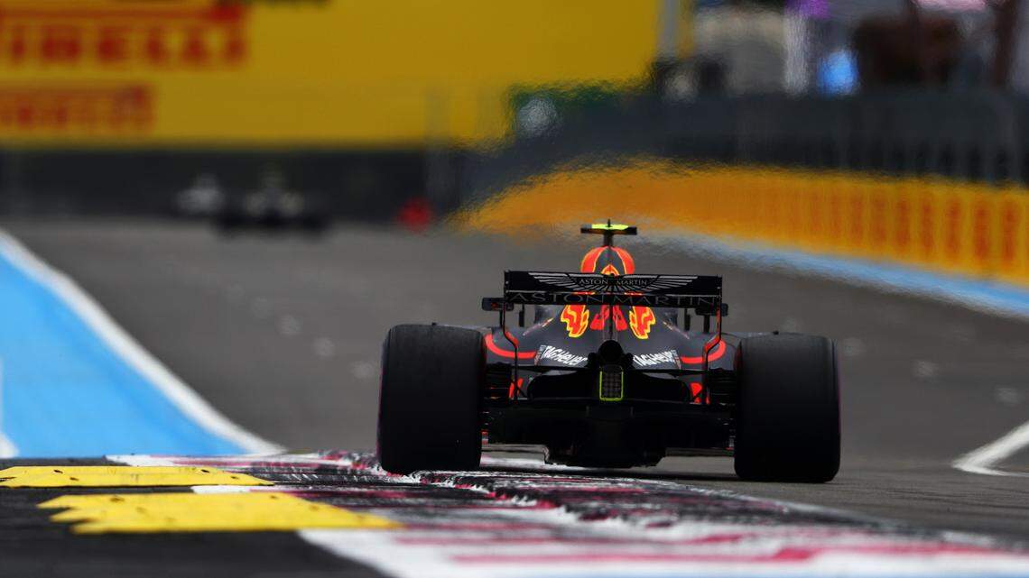 LE CASTELLET, FRANCE - JUNE 23:  Max Verstappen of the Netherlands driving the (33) Aston Martin Red Bull Racing RB14 TAG Heuer on track during qualifying for the Formula One Grand Prix of France at Circuit Paul Ricard on June 23, 2018 in Le Castellet, France.  (Photo by Dan Istitene/Getty Images)