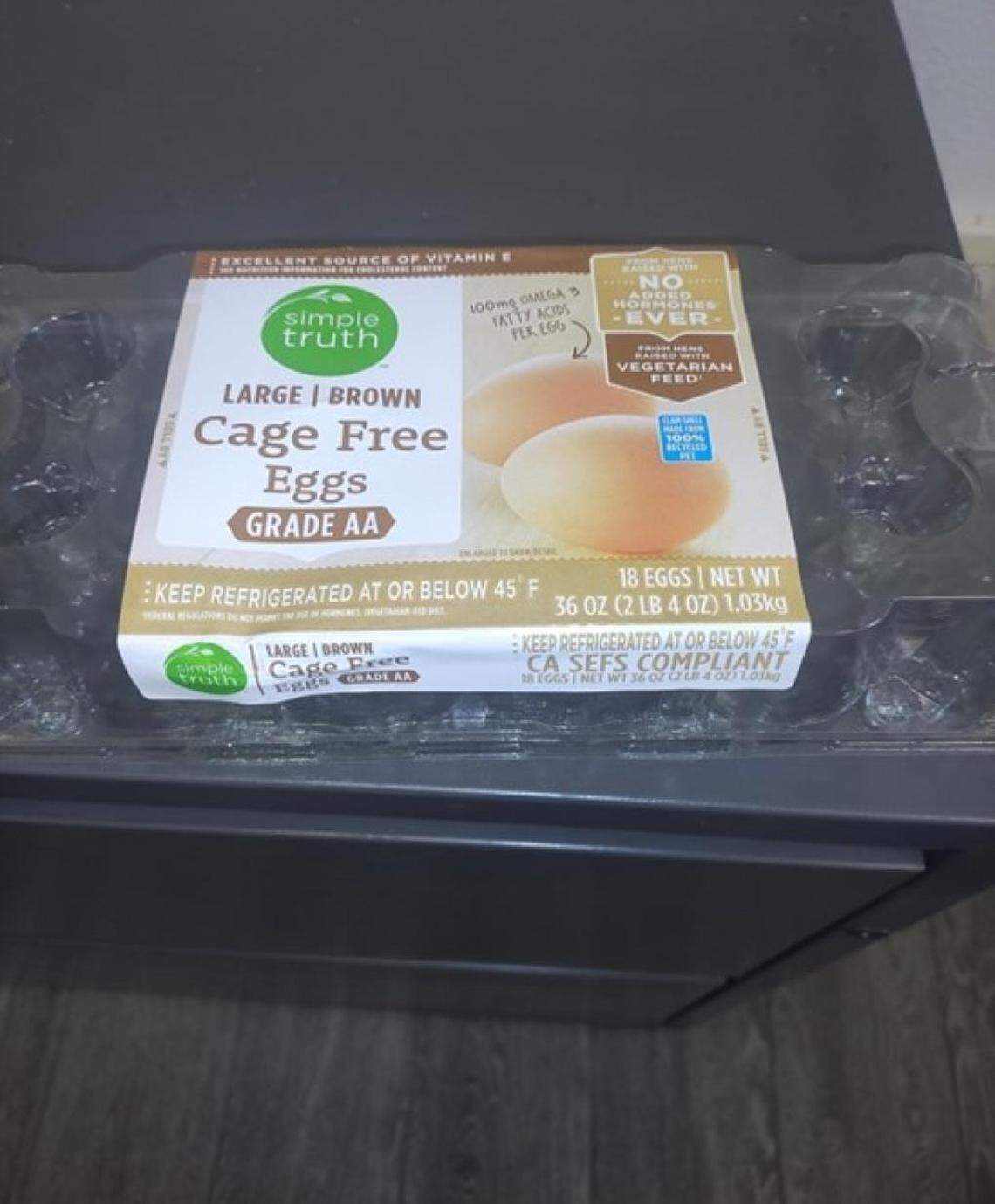 Simple Truth Large Brown Cage Free Eggs