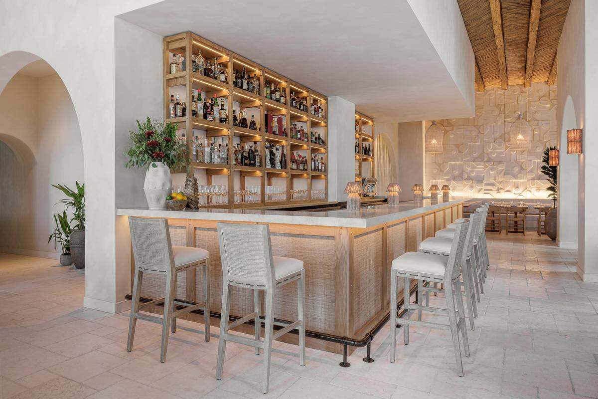 The bar at Yaya Coastal Cuisine restaurant.