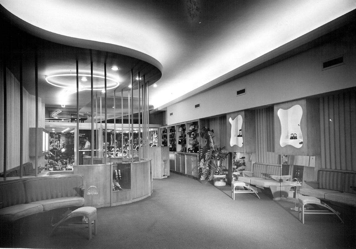 In 1949, the interior of the Nankin shoe shop on Lincoln Road.
