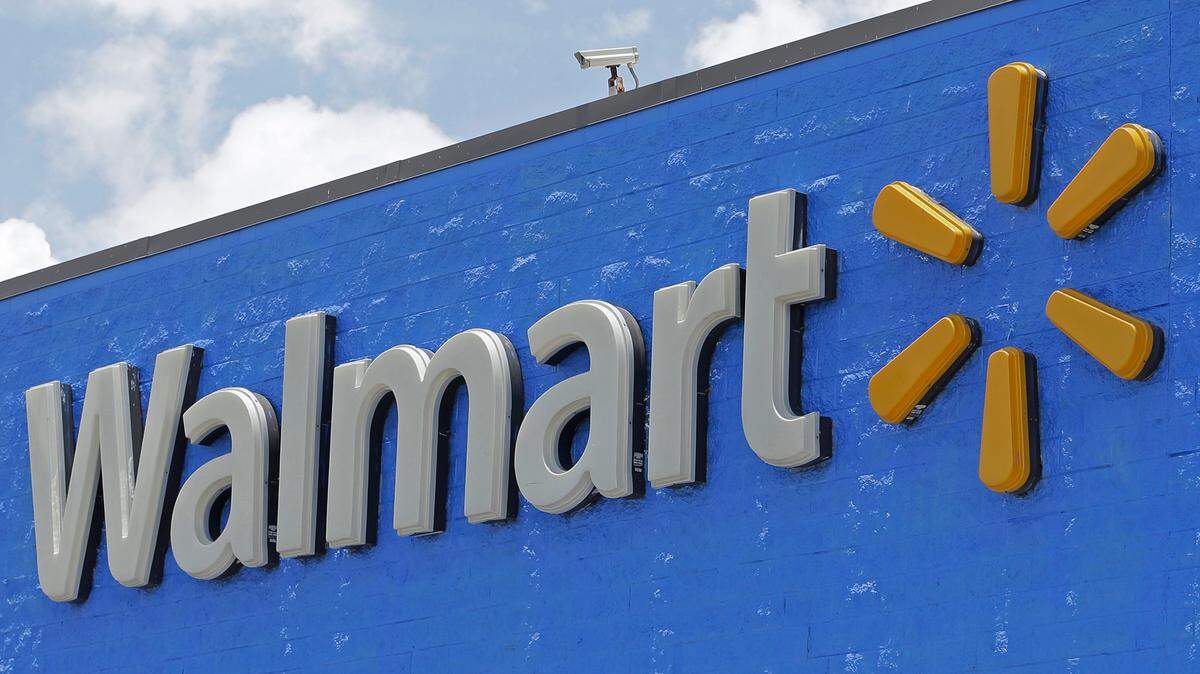 Walmart sign