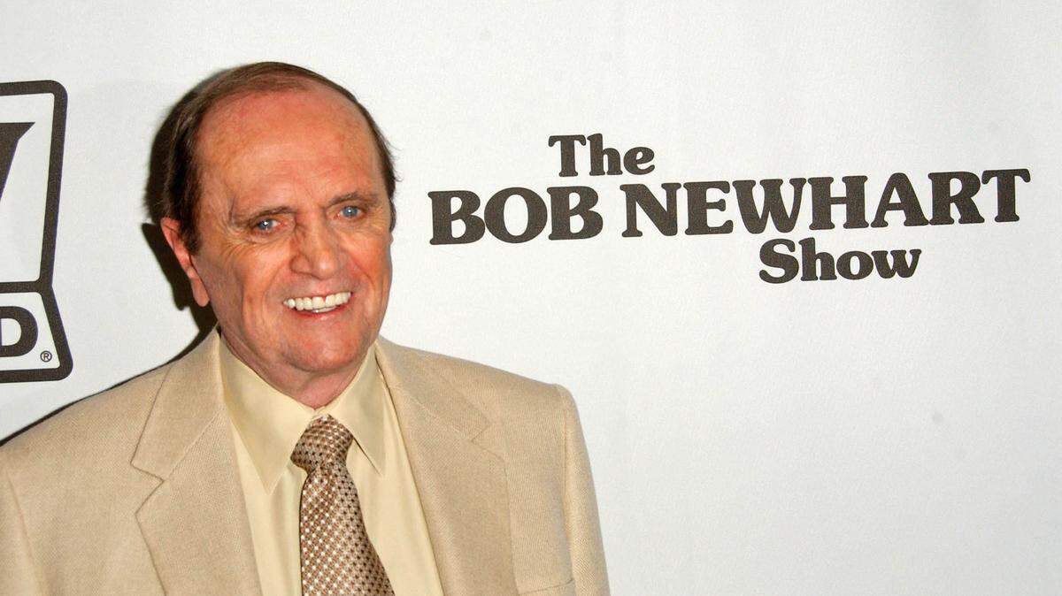 Former accountant turned legendary comedian, Bob Newhart has died.