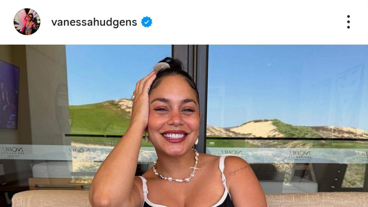 vanessa hudgens smiling