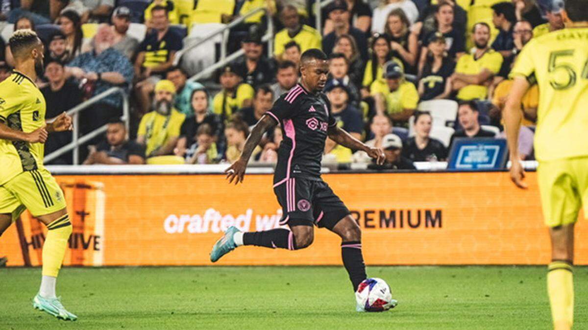 Inter Miami midfielder Dixon Arroyo scored in the closing seconds of added time against Nashville SC, but Miami lost the road game 2-1.