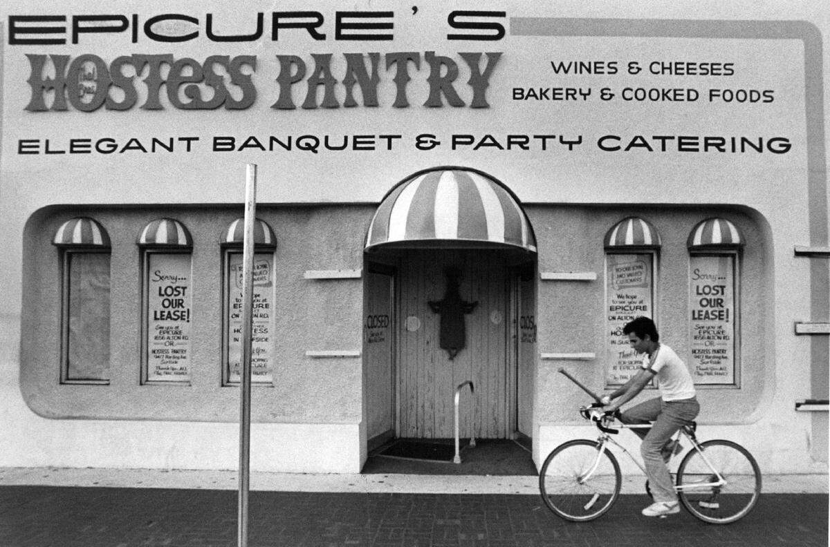 Epicure gourmet market on 41st Street in 1984.