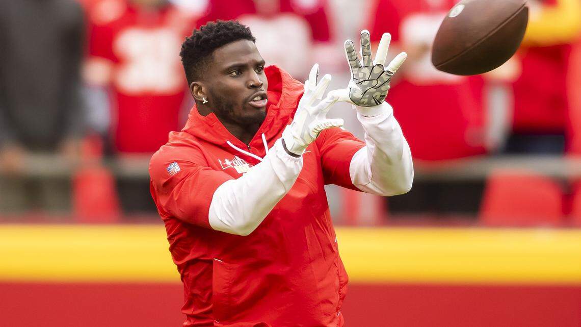 Cheetah to Miami: Dolphins trade for Chiefs’ Tyreek Hill, making him highest-paid receiver