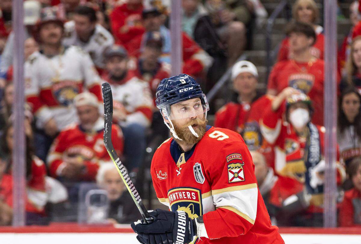 Florida Panthers center Sam Bennett (9) looks on after a play against the Edmonton Oilers in the first period of Game 5 of the NHL Stanley Cup Final at the Amerant Bank Arena on Tuesday, June 18, 2024, in Sunrise, Fla.
