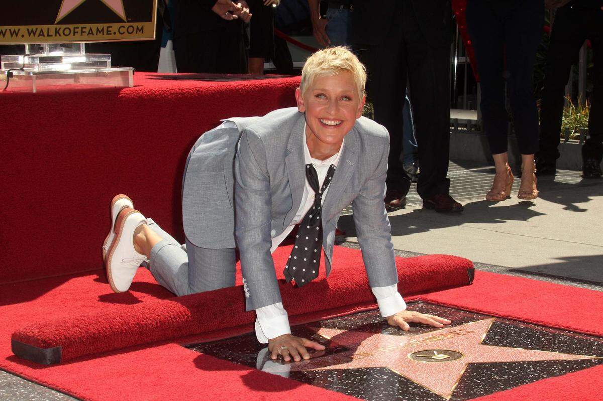 After Ellen DeGeneres cancelled a handful of tour dates, the comedian is revealing she’s done.