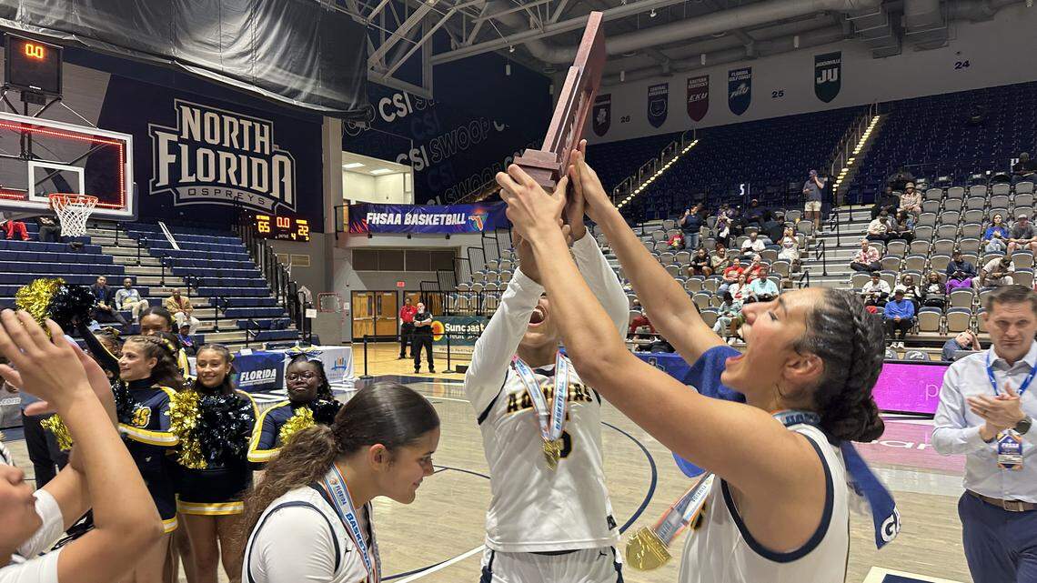 Aquinas girls overcome setbacks during season, restore championship tradition