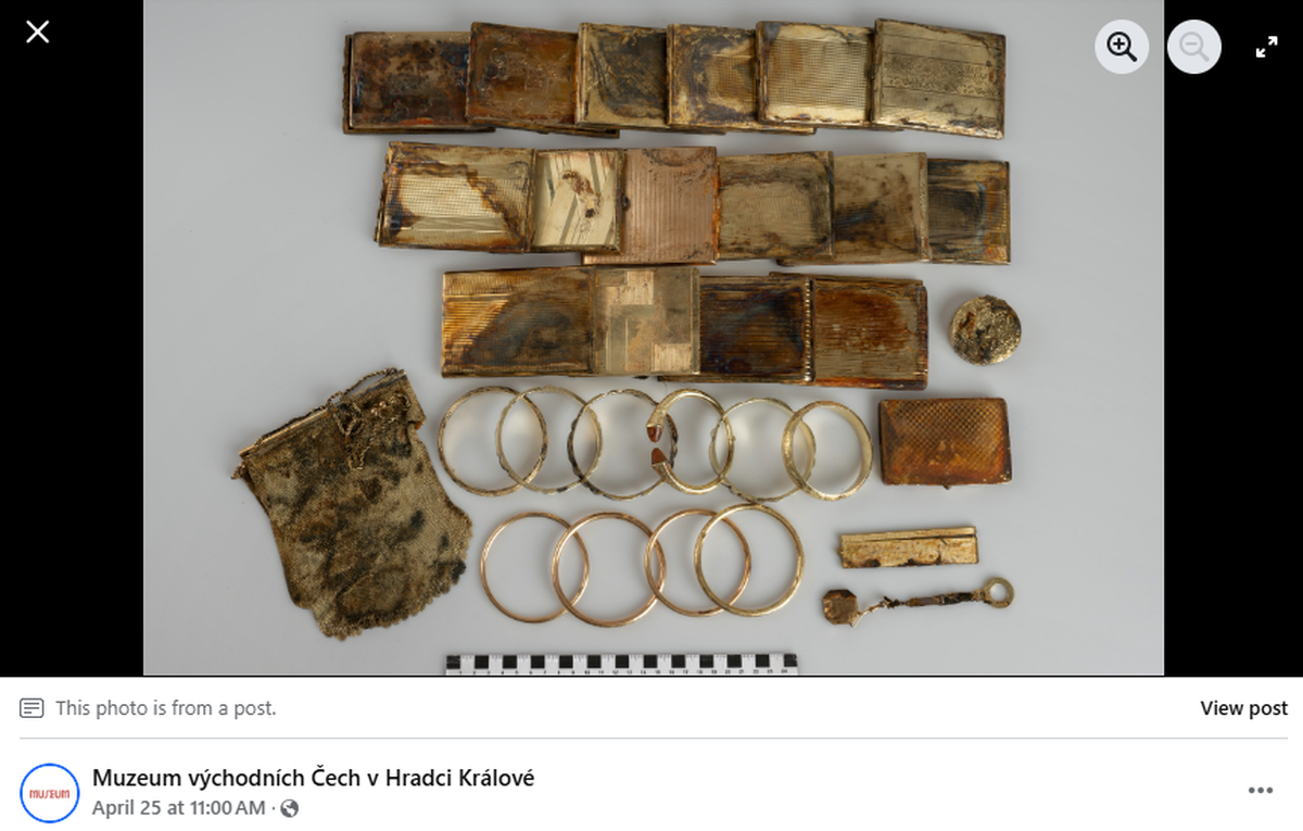 Bracelets, a mesh purse and other pieces were also found in the stashed box.