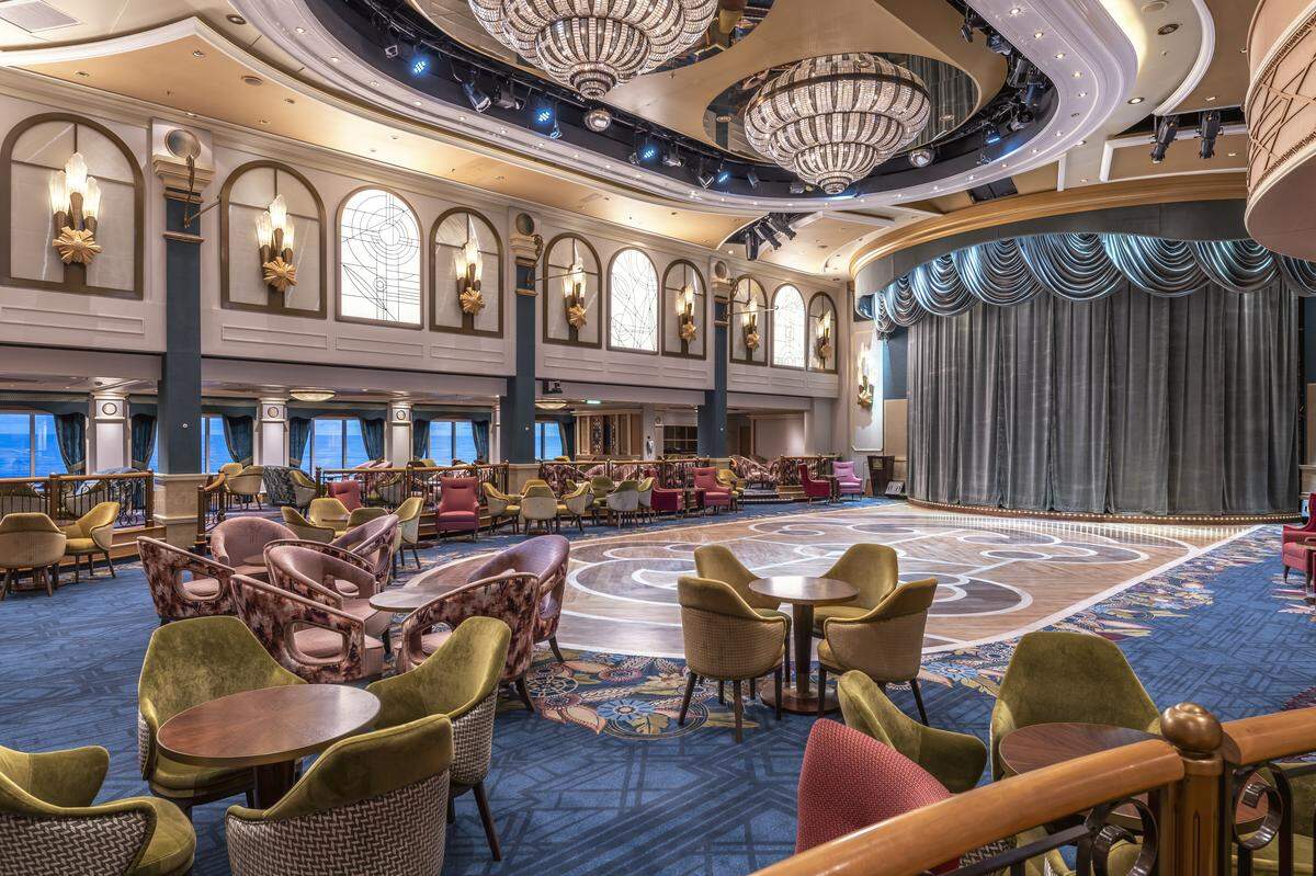 The Queens Room on the Queen Elizabeth cruise ship. It’ll be based at PortMiami starting Oct. 16 until April 2026.