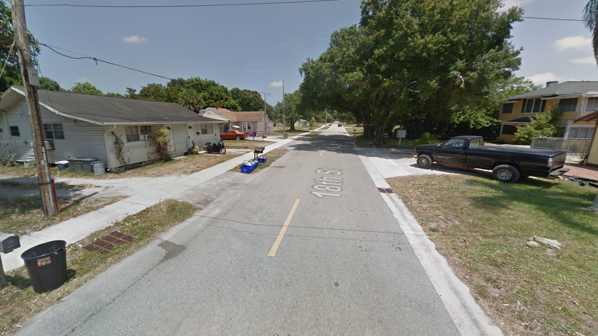 The discovery of a naked 4-year-old girl wandering a Florida neighborhood led to the arrest of couple on child neglect charges, Vero Beach police say.