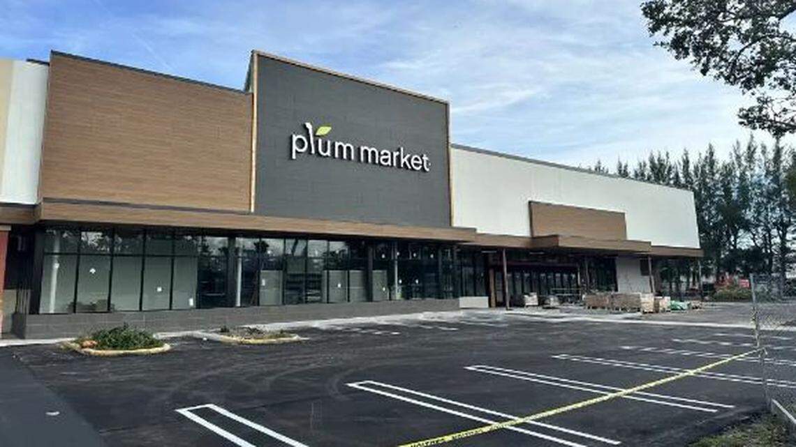 Plum Market has opened on Northeast 178th Street and Biscayne Boulevard in Aventura.