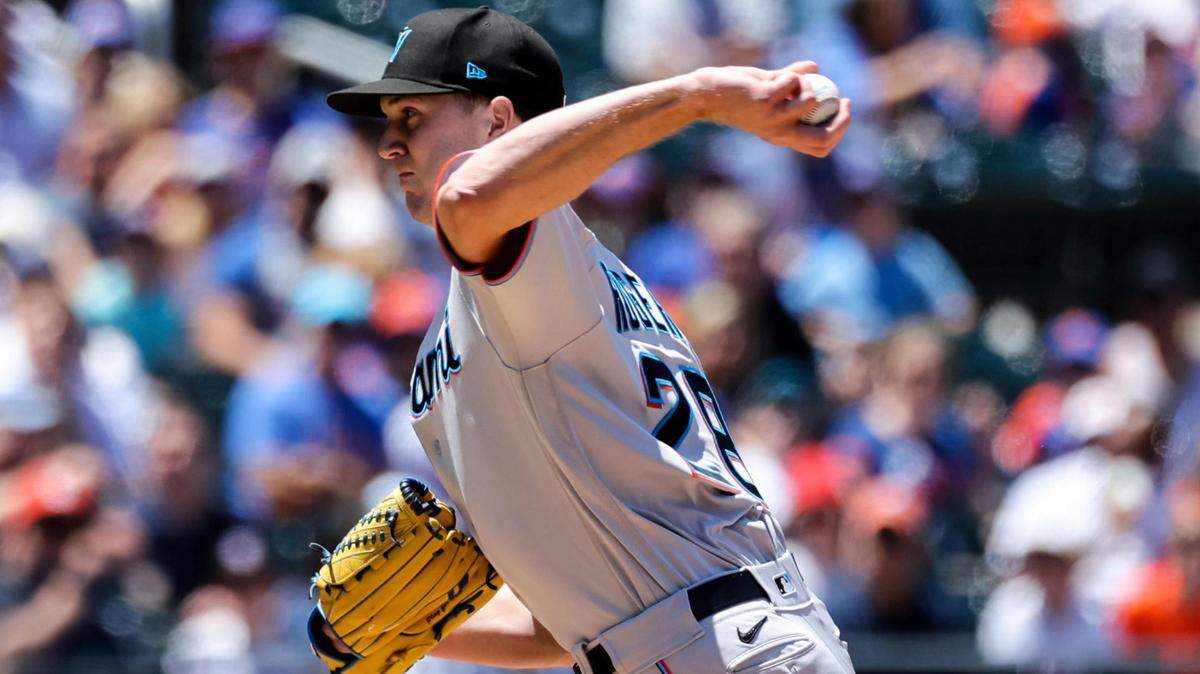 Miami Marlins starting pitcher Trevor Rogers (28) deals against the New York Mets during the first inning of a baseball game, Monday, June 20, 2022, in New York. (AP Photo/Jessie Alcheh)