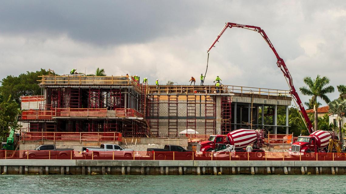 Construction workers seen working on a mansion on Star Island in Miami Beach, on Wednesday 26, 2022.