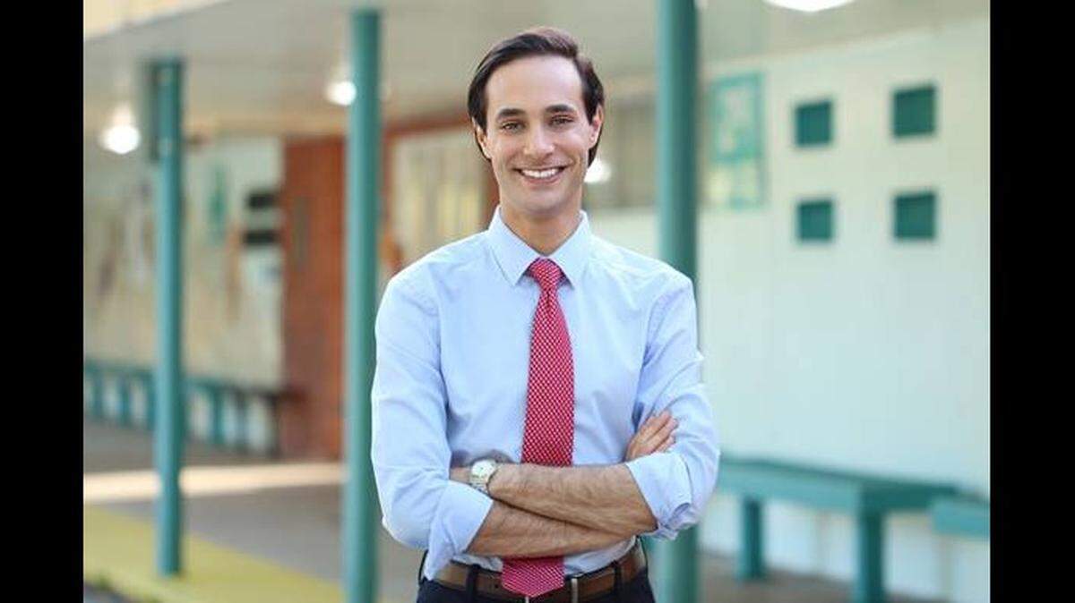 Justin Koren has served the Miami-Dade County Public School District for 15 years as a teacher and school administrator. He has also worked as a director, playwright, and community activist and will speak at the South Florida Writers Association meeting June 6 via Zoom. A video of the talk will be available for all after the meeting. 