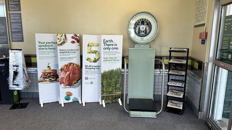 ‘If I want to weigh myself, I go to Publix.’ Is a century-long tradition ending?