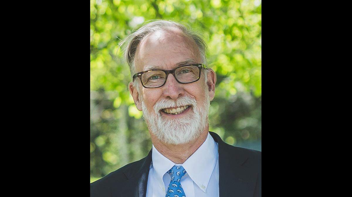 William E. Pelham, Jr. built the Center for Children and Families to a team of nearly 500 researchers, clinical psychologists, staff members and students at Florida International University after arriving in Miami in 2010. He worked to advance the understanding and improve treatments of child and adolescent mental health, the university said.