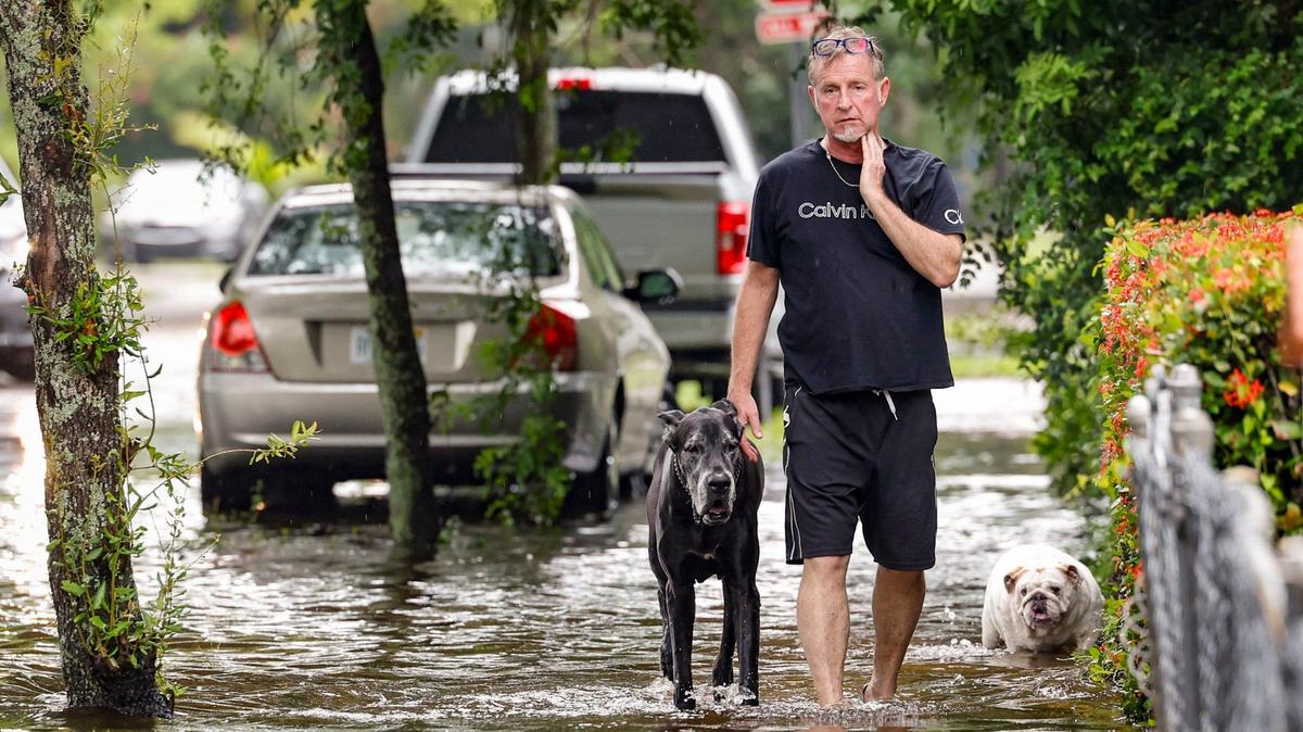 ‘It needs to stop’: Another night of rain could tip South Florida neighborhoods over the edge