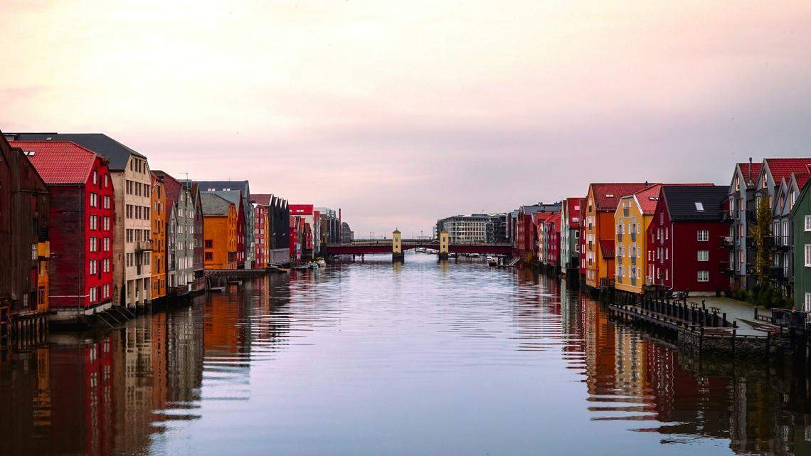 Around 900 years ago in the modern-day city of Trondheim, Norway, a castle siege left a mysterious dead man at the bottom of a well.