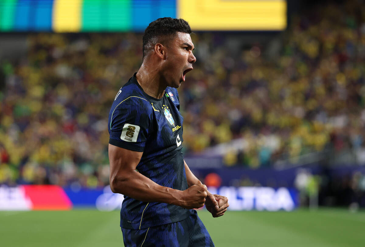 PHILADELPHIA, PENNSYLVANIA - JUNE 19: Casemiro #5 of Brazil celebrates the goal of Matheus Cunha #9 of Brazil during the FIFA World Cup 2026 Group C match between Brazil and Haiti at Philadelphia Stadium on June 19, 2026 in Philadelphia, Pennsylvania. (Photo by Dan Mullan/Getty Images)