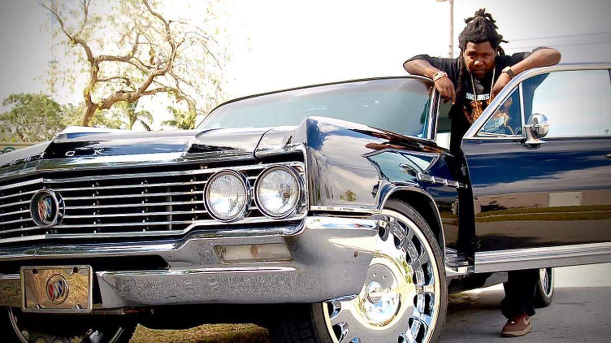 Car connoisseur and Miami rap veteran Vido No Shake, born Tavares Batten, passed away Jan. 9 at the age of 48. The Overtown native was half of rap duo Piccalo and loved cars of which he had more than a dozen.