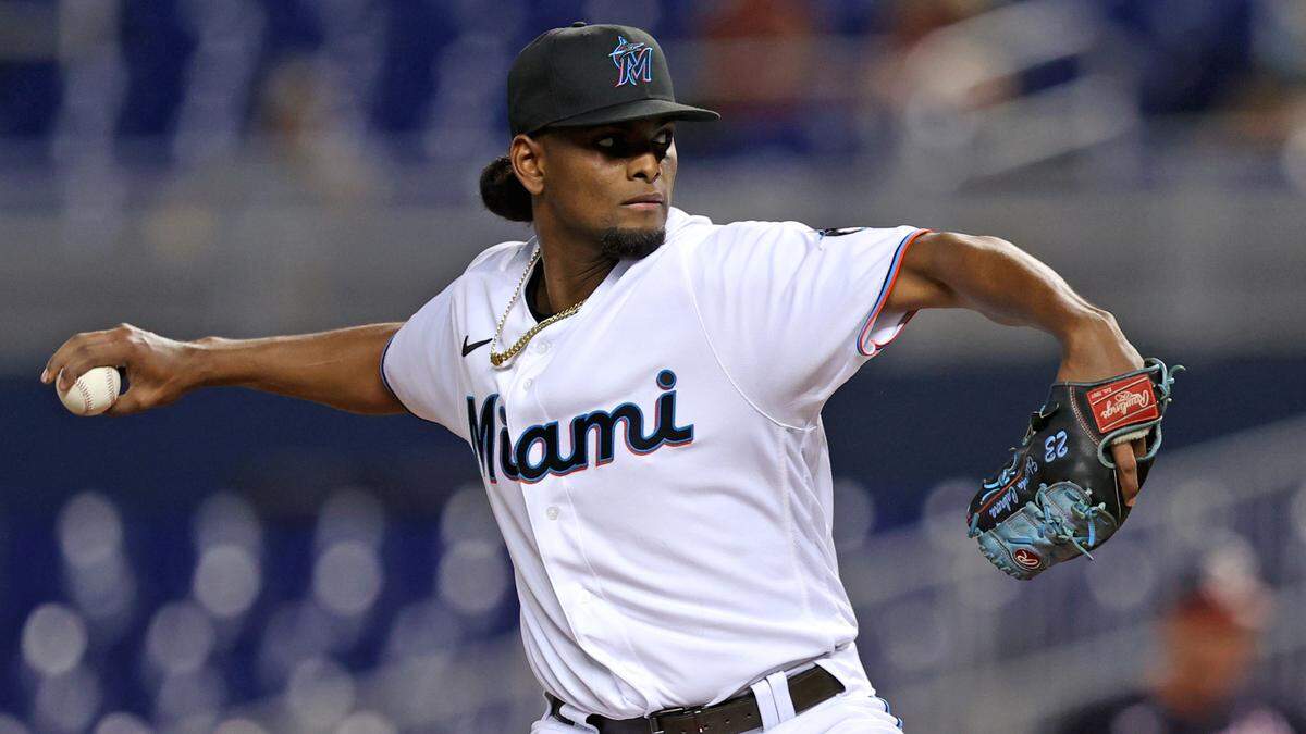 Miami Marlins pitcher Edward Cabrera (79) pitches against the Washington Nationals during the first inning of their baseball game at loanDepot park on Wednesday, August 25, 2021 in Miami, Florida.