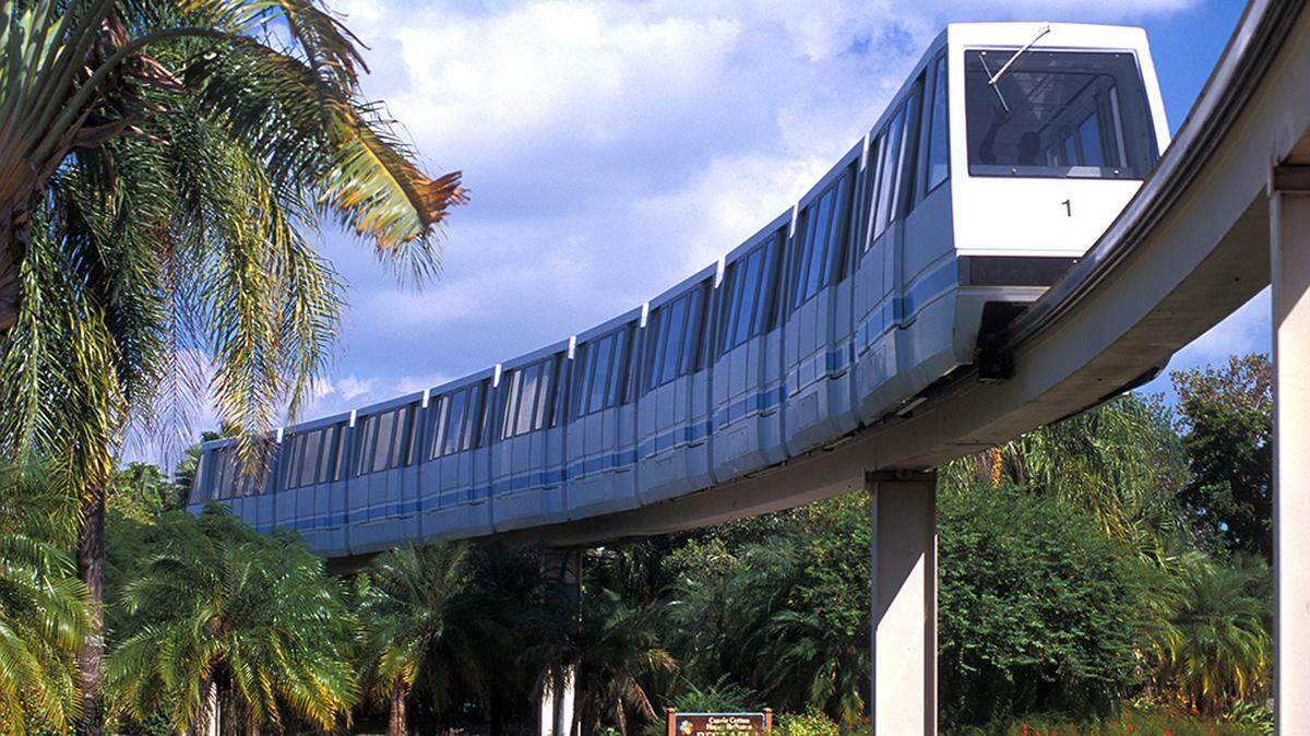 The monorail at Zoo Miami has been decommissioned and the tracks will be taken down.