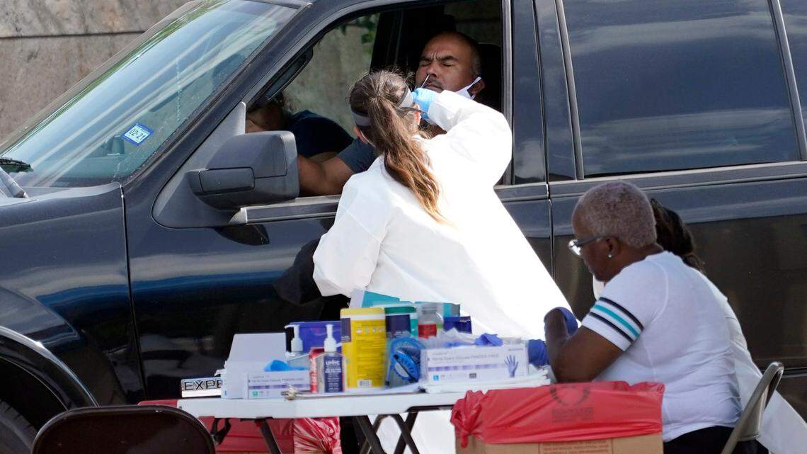 ‘Stealth’ omicron cases ramping up in US. But few consider pandemic a crisis, poll finds