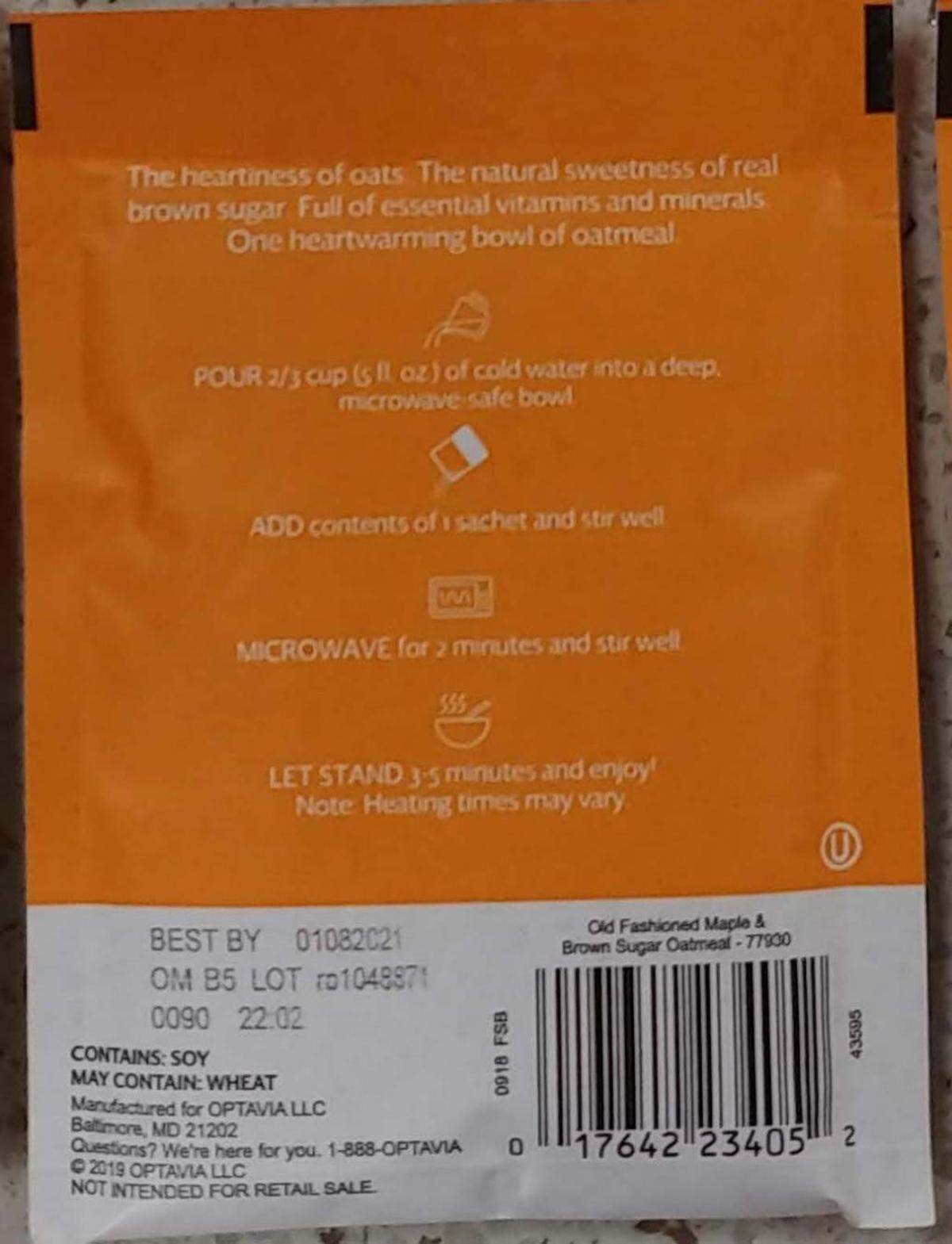 The back of the Optavia Old Fashioned Maple & Brown Sugar pack, which doesn’t list milk among the allergens present.