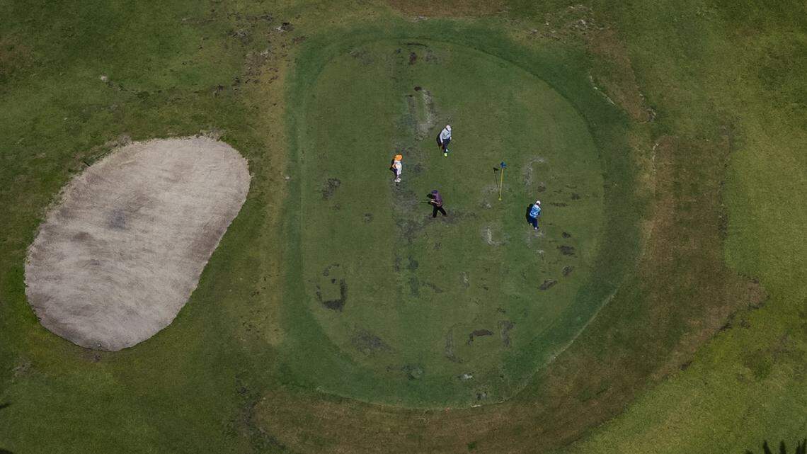 Golfers seen playing at the Granada Golf Course, in Coral Gables, on Thursday, April 16, 2026.
