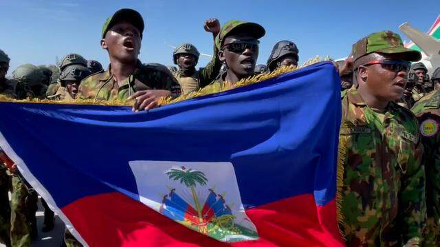 A new contingent of more than 200 Kenyan police officers arrived in Haiti on Saturday, January 18, 2025 to join the Multinational Security Support mission. Kenya promised 1,000 cops to the mission, which has been been struggling to contained armed gangs spreading violence and hunger.