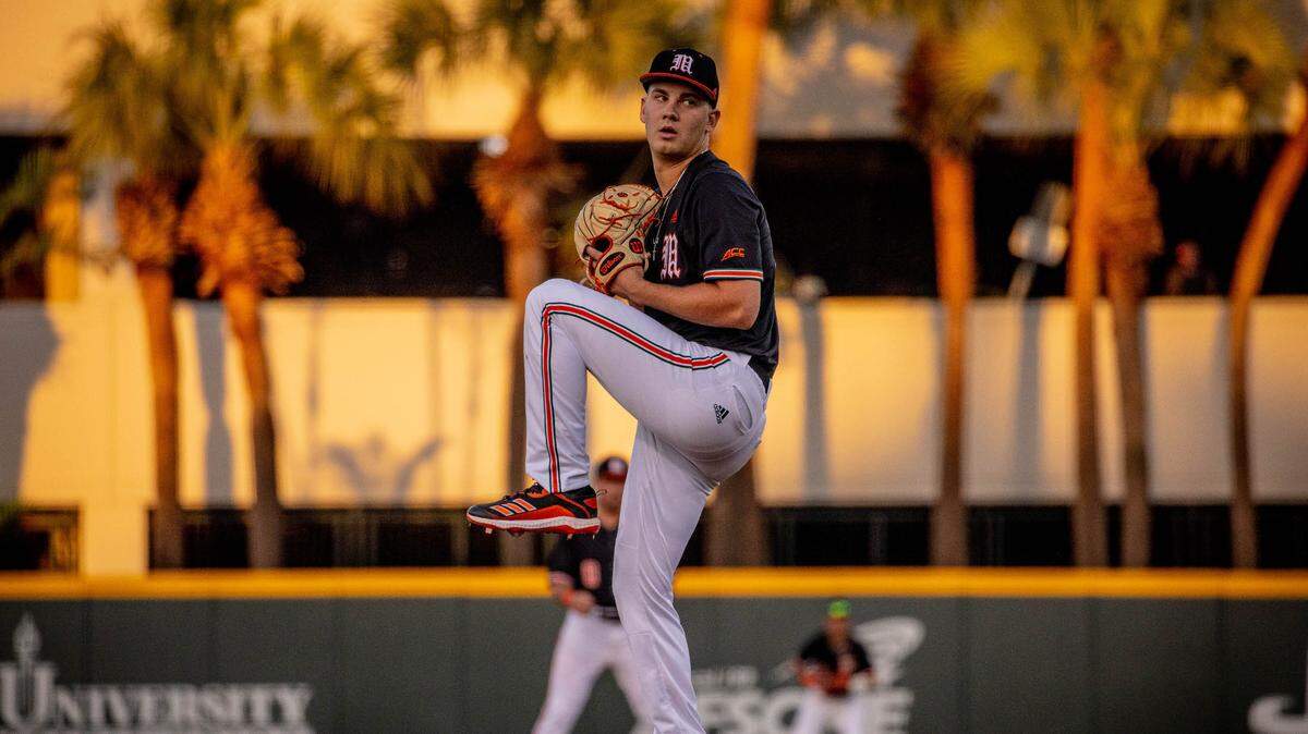 Miami Hurricanes freshman pitcher Karson Ligon allowed 1 earned run on two hits and struck out eight FAU Owls in his first career start on Wednesday, Feb. 23, 2022. Photo by Austin Sapin/UM Athletics