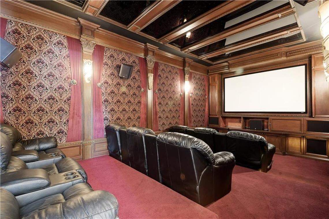 Former Miami Heat star Amar’e Stoudemire is unloading his Broward digs in Southwest Ranches