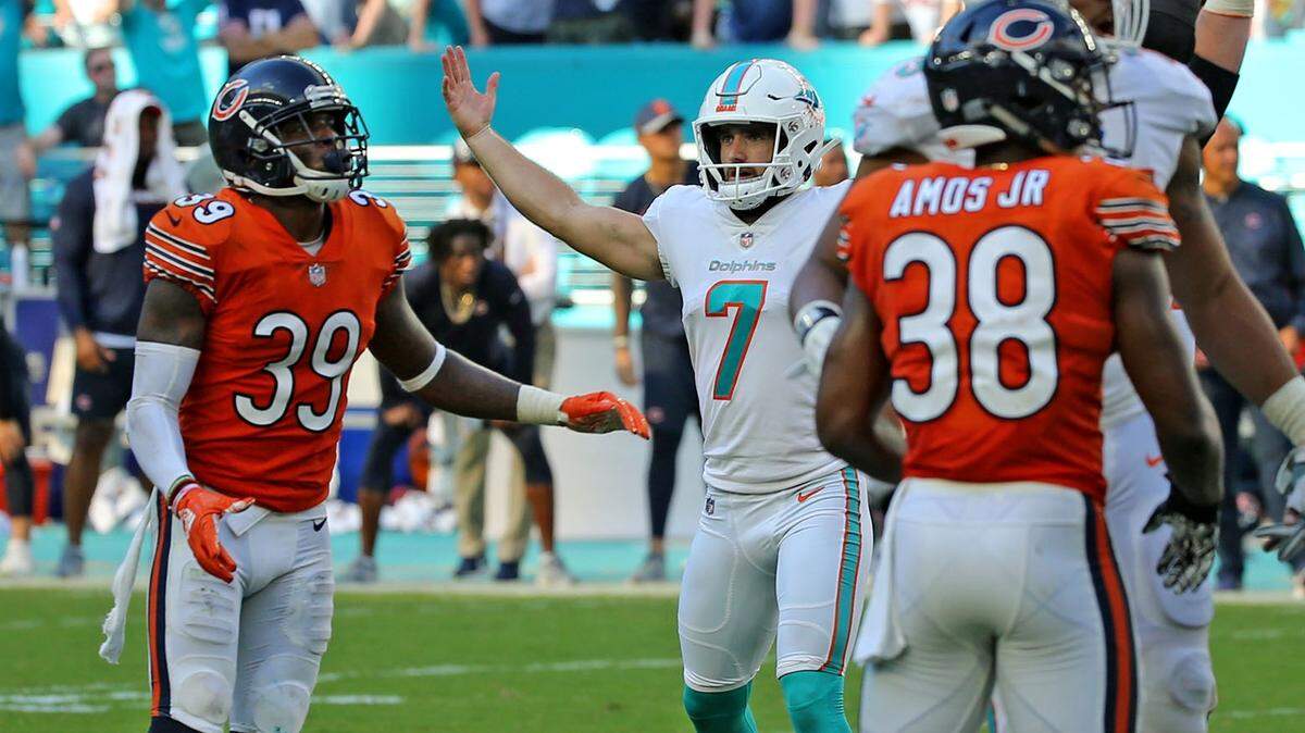Dolphins kicker Jason Sanders struck his game-winner so well Sunday, he didn’t even need to watch it go in.