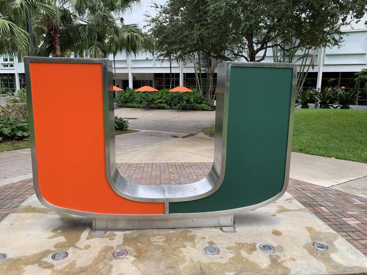 The University of Miami announced on Dec. 29, 2021, that classes would begin remotely at the start of the spring 2022 semester due to the rising number of COVID cases in Florida and across the country.