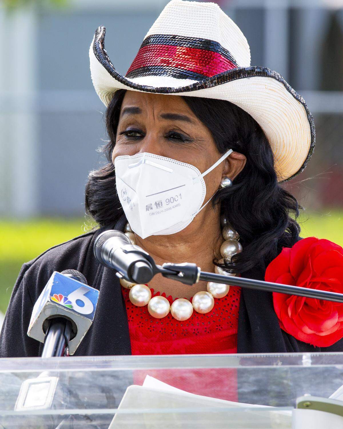 Congresswoman Frederica Wilson speaks during an event to unveil an expanded memorial cemetery in Liberty City's Simonoff Park, in memory to those lost to COVID, on Tuesday, Nov. 24, 2020.
