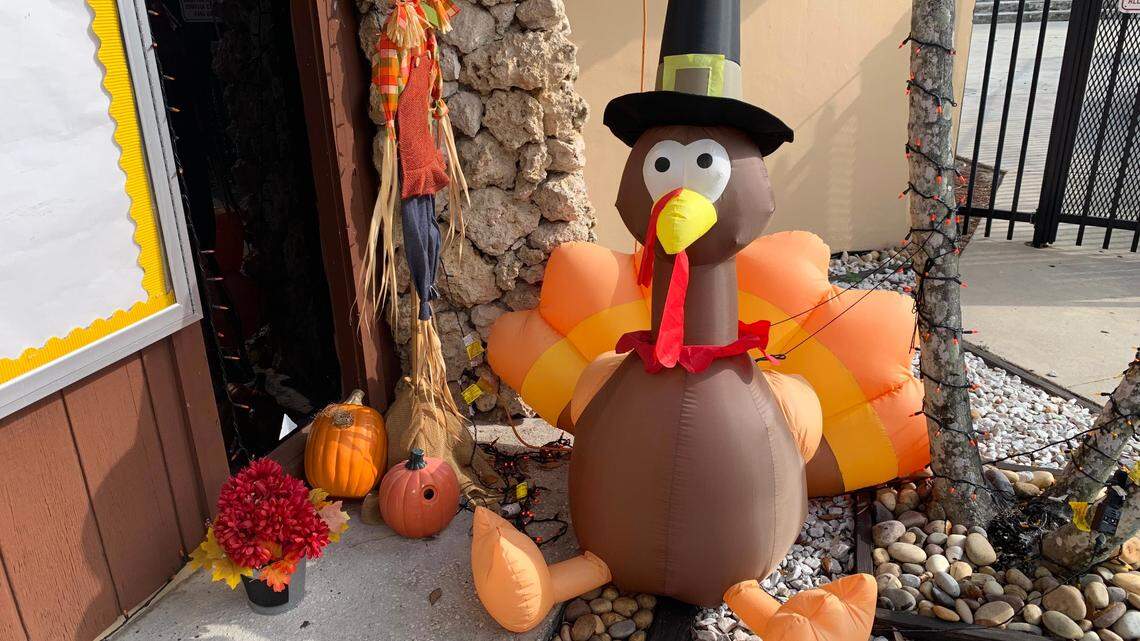 This turkey ought to stay dry in Miami as practically all of Florida has just a slight chance of rain on Thanksgiving and Black Friday, Nov. 24-25, 2022, according to forecasters at the National Weather Service in Miami.