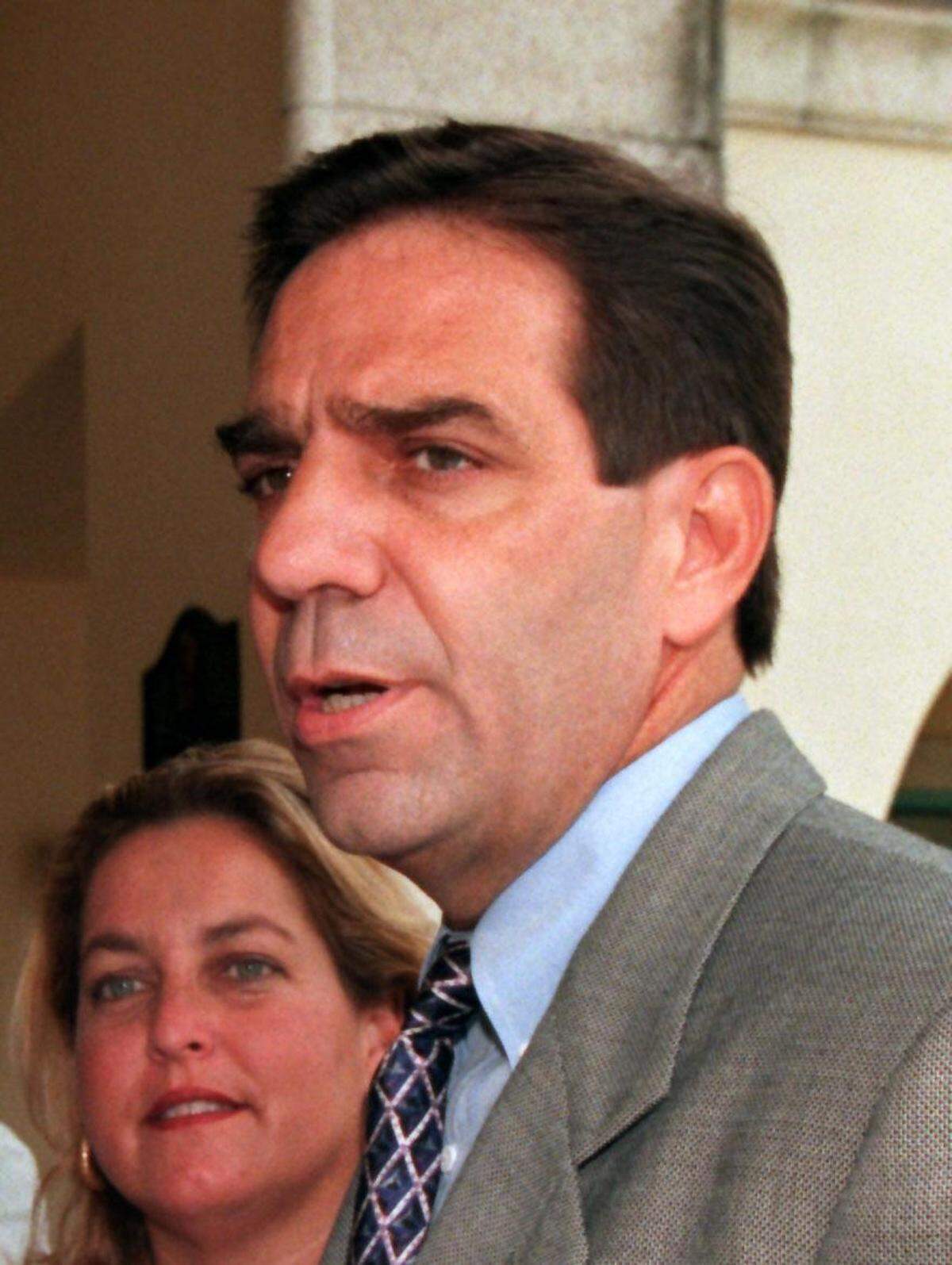 Xavier Suarez is photographed before casting his vote for the 1997 runoff election on Nov. 13, 1997.