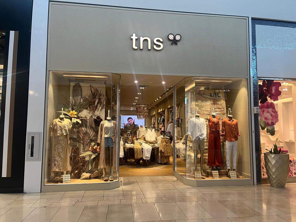 tns, a store that sells Colombian fashions, opened at Dadeland Mall in July 2024.