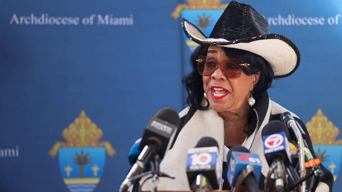 U.S. Congresswoman Frederica S. Wilson stresses the importance of keeping TPS for Haitians as the American Business Immigration Coalition held a press conference on Tuesday, January 27, 2026, in Miami, Florida to urge President Trump and his administration not to rescind Temporary Protected Status for Haitians on February 3rd.