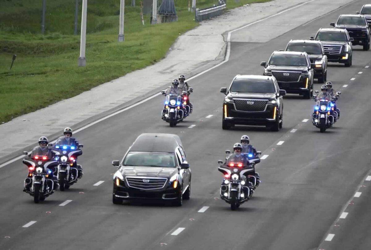 The funeral procession for slain Hollywood Police Officer Yandy Chirino on Interstate 75 at Stirling Road in Davie on Monday, Nov. 1, 2021. Chirino was killed during a late-night altercation on Sunday, Oct. 17 with a teenage suspect.