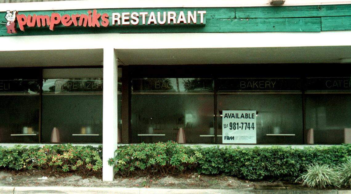 This Pumpernik’s restaurant in Hollywood at 3353 Sheridan St. closed in 1999.