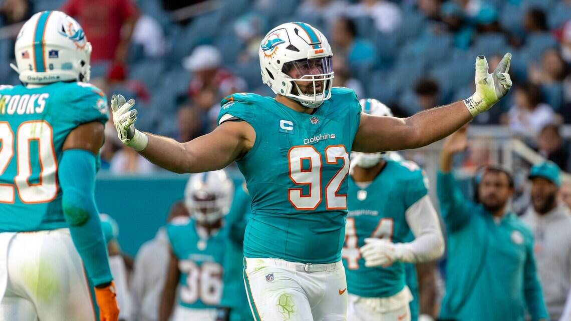 Los Dolphins inician su campo de entrenamiento con algunas caras nuevas y un moderado optimismo