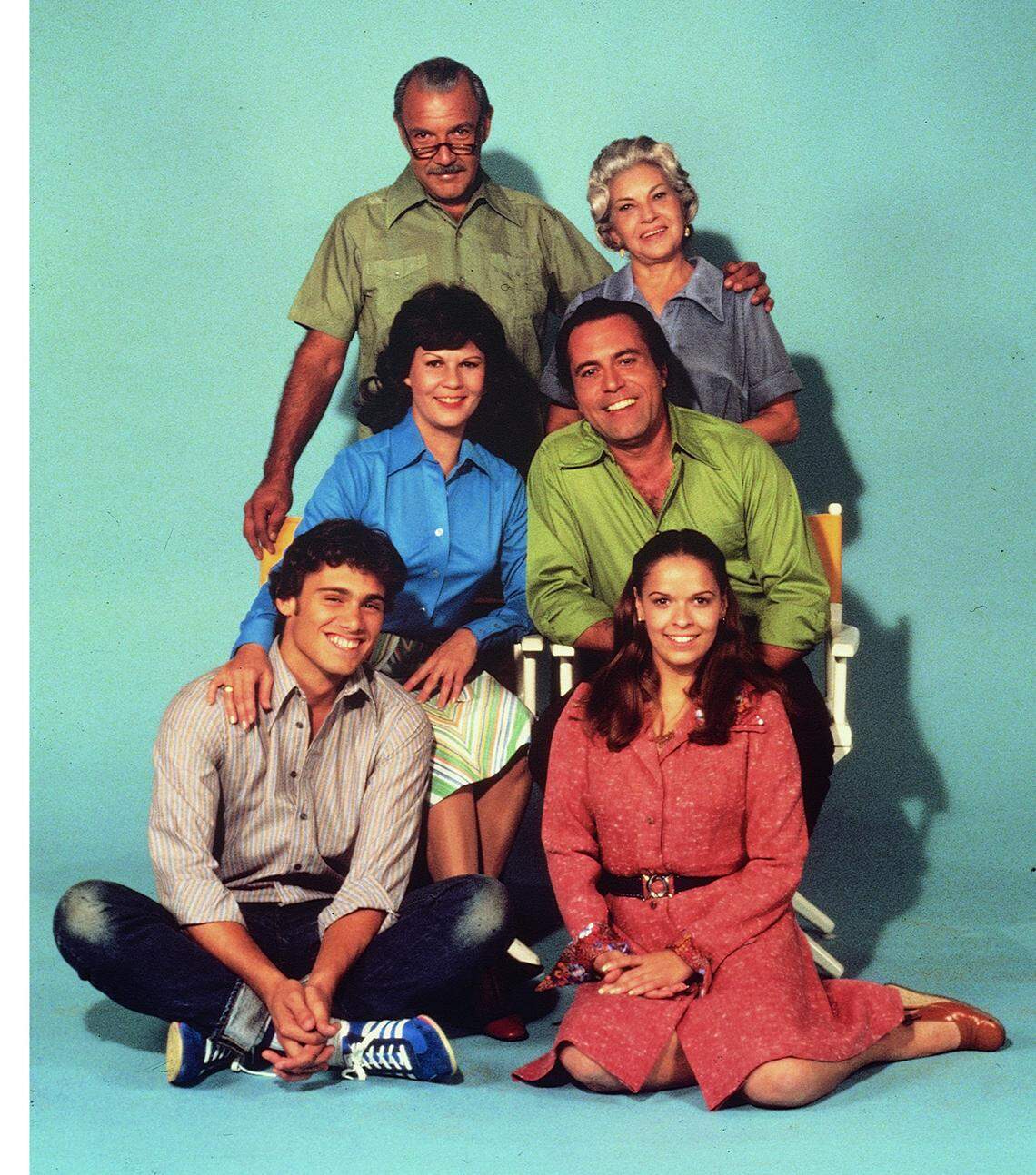 The cast of “¿Qué Pasa, U.S.A.?”