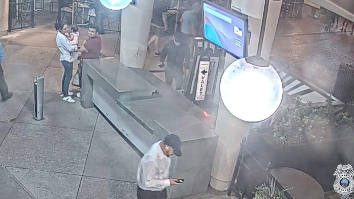 Tampa PD Detectives are working to arrest suspects involved in auto thefts after noticing an increasing trend of luxury vehicles being stolen by thieves who take the keys from unattended valet stands. 