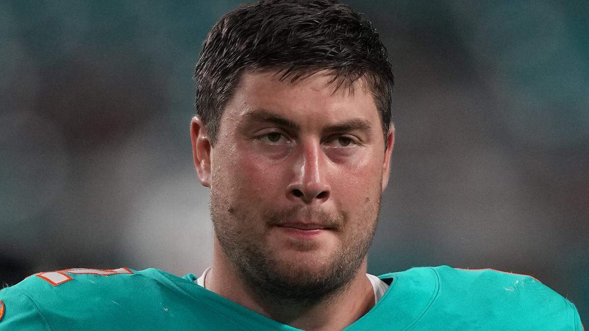 Aug 21, 2021; Miami Gardens, Florida, USA; Miami Dolphins center Matt Skura (62) walks off the field after the game against the Atlanta Falcons at Hard Rock Stadium. Mandatory Credit: Jasen Vinlove-USA TODAY Sports