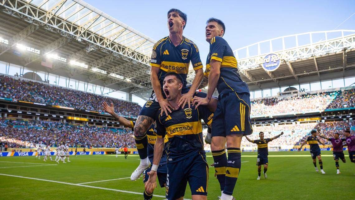 Boca Juniors midfielder Rodrigo Battaglia (5) celebrates with his teammates after scoring a goal against Benfica in the first half of their Group C first-round FIFA Club World Cup soccer match at Hard Rock Stadium on Monday, June 16, 2025, in Miami Gardens, Fla.