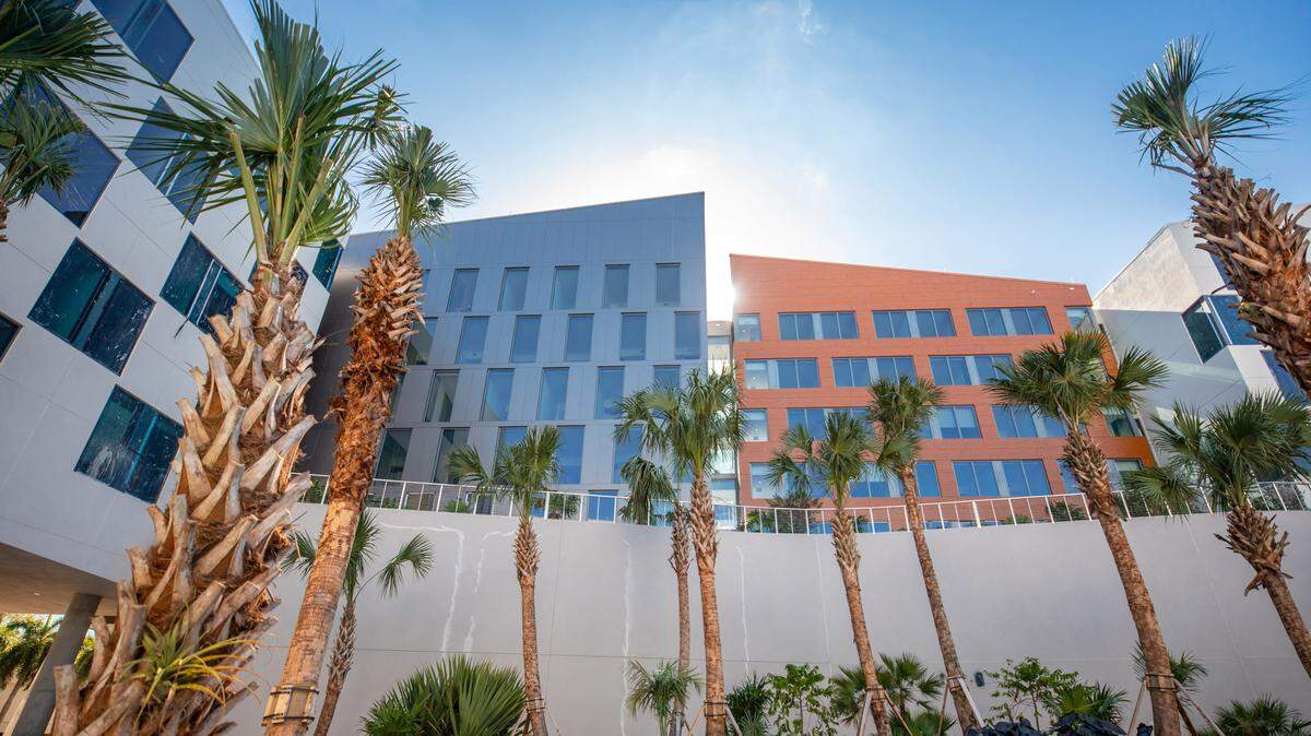 Moss Construction completed the $134 million University of Miami Lakeside Village student housing complex. Above: A photo of the new student housing at UM. The project was designed by Arquitectonica.
