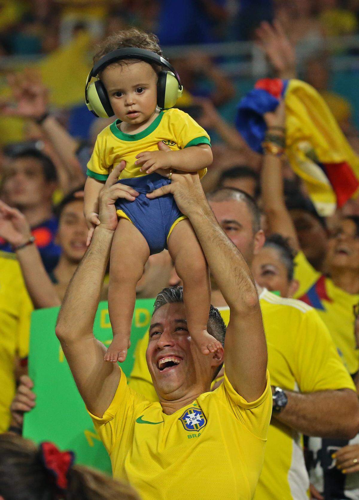 Fans showing their support during the second half of an international friendly soccer match between Brazil against Colombia at Hard Rock Stadium on Friday, September 6, 2019, in Miami Gardens.
